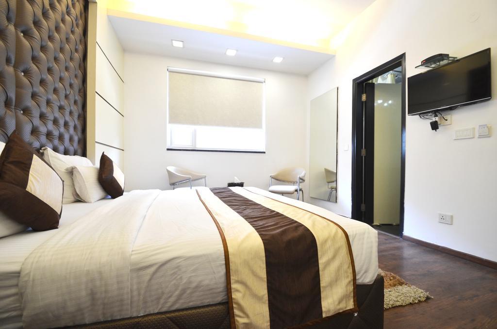 Hotel Metro View Delhi  Dış mekan fotoğraf