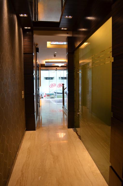 Hotel Metro View Delhi  Dış mekan fotoğraf